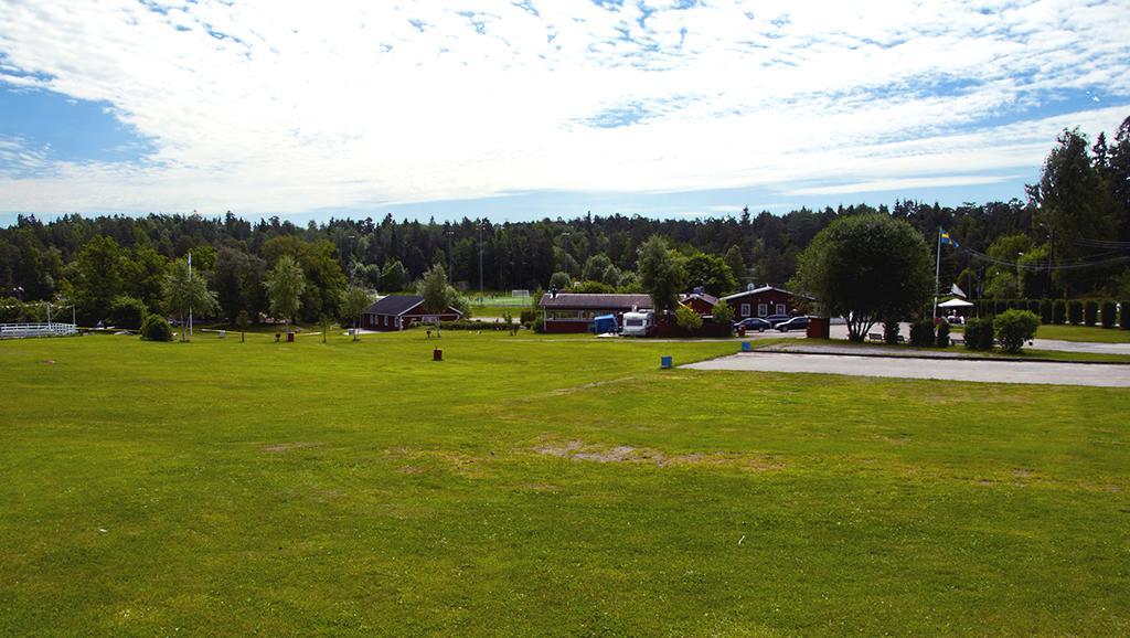 Roesjoebaden Camping & Stugby Sollentuna Zewnętrze zdjęcie