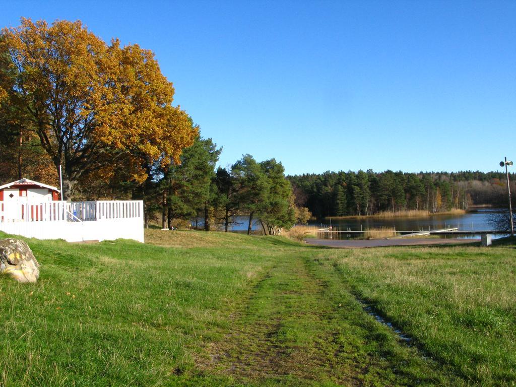 Roesjoebaden Camping & Stugby Sollentuna Zewnętrze zdjęcie
