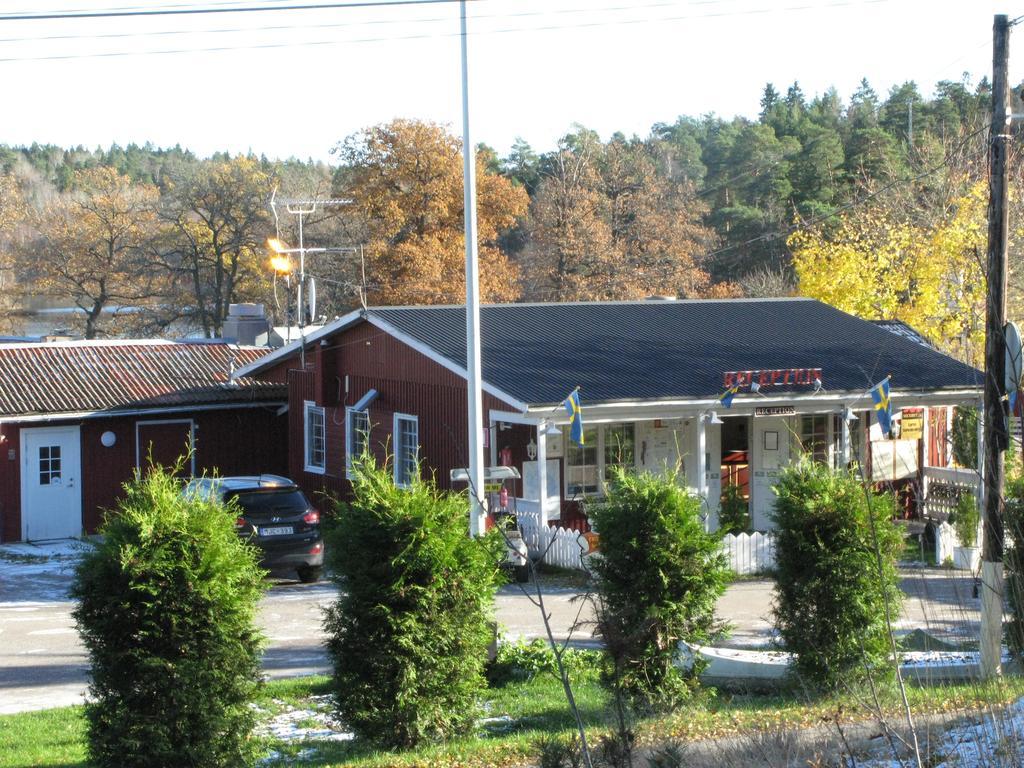 Roesjoebaden Camping & Stugby Sollentuna Zewnętrze zdjęcie