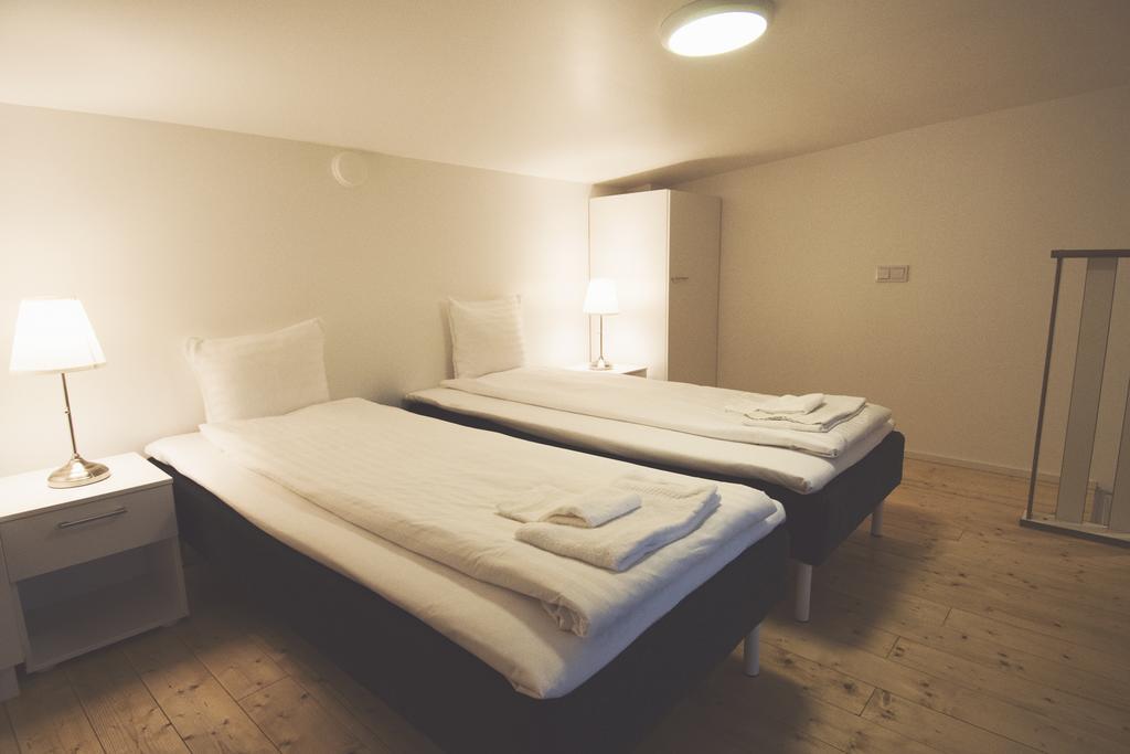 Roesjoebaden Camping & Stugby Sollentuna Zewnętrze zdjęcie