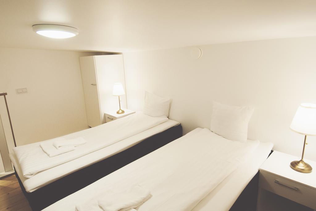 Roesjoebaden Camping & Stugby Sollentuna Zewnętrze zdjęcie