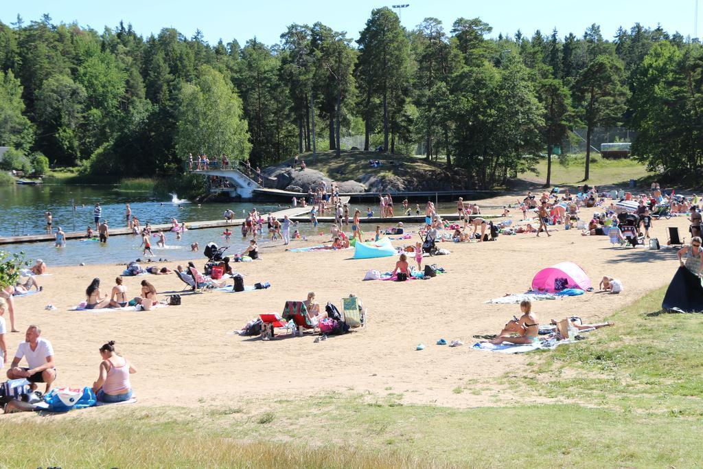 Roesjoebaden Camping & Stugby Sollentuna Zewnętrze zdjęcie