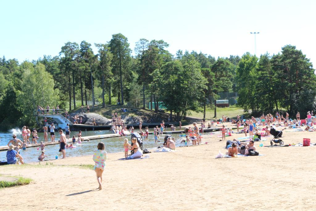 Roesjoebaden Camping & Stugby Sollentuna Zewnętrze zdjęcie